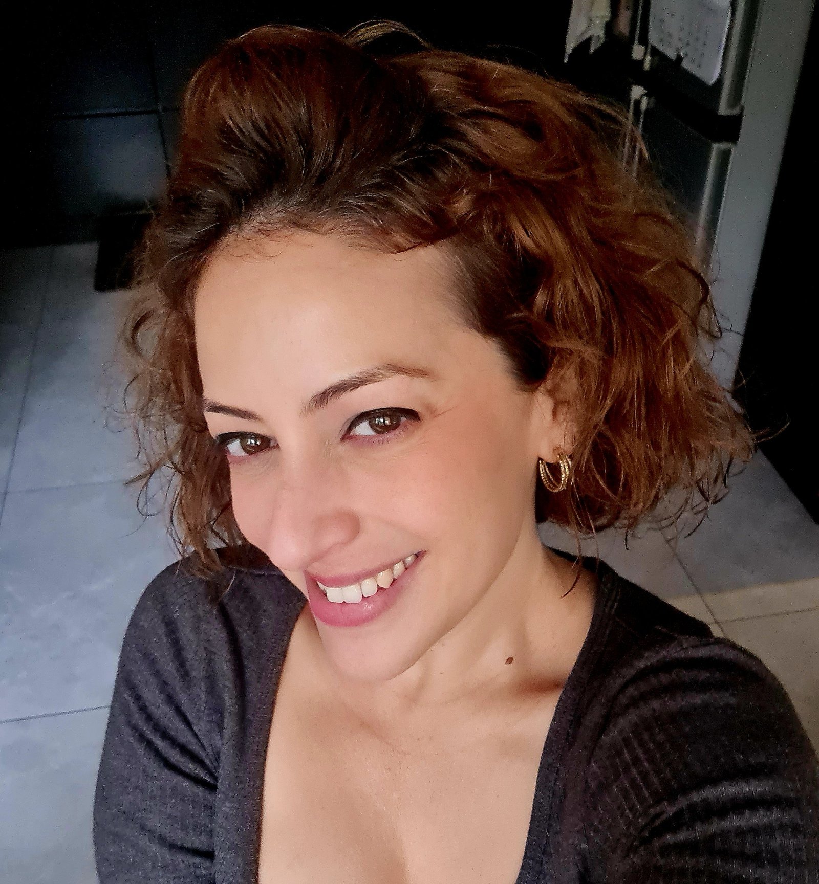 הדר משה | טיפול נפשי מטפלת מוסמכת MA בהבעה ויצירה